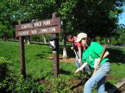 Schuylkill River Park Cleanup