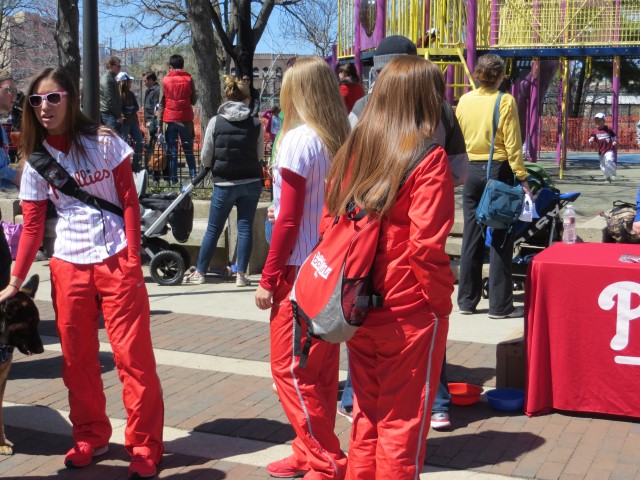 Phillies Pup Rally